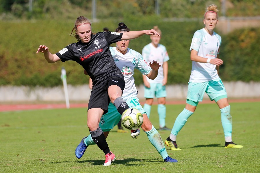 Borussia Mönchengladbach vs. SV Werder Bremen (2020/21)_37