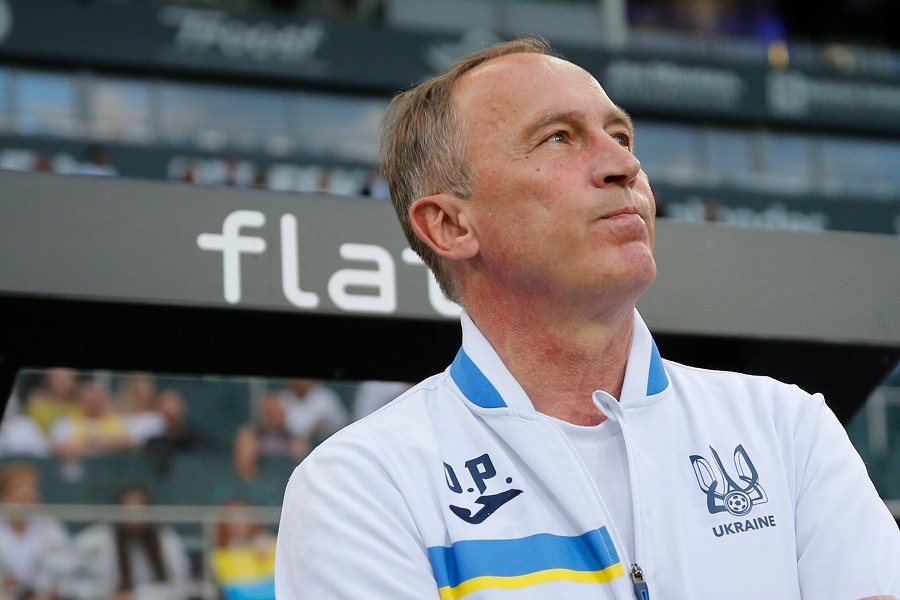 Borussia Mönchengladbach vs. Ukraine (2021/22)_13
