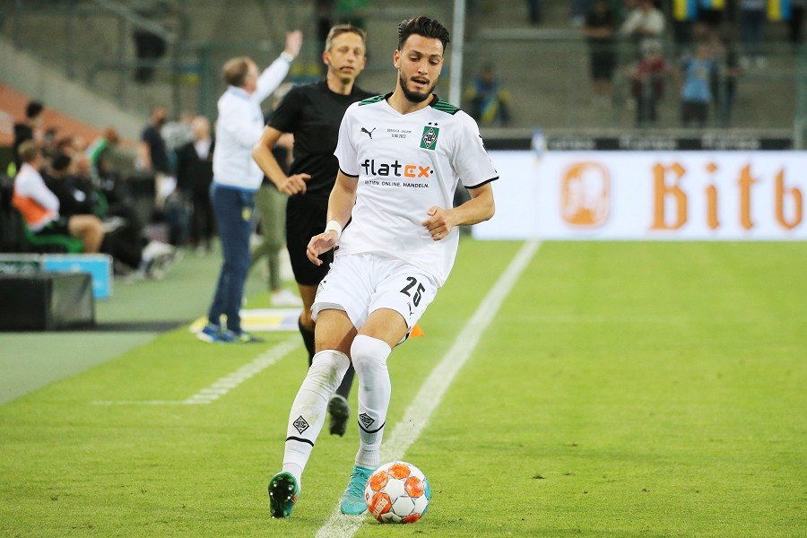 Borussia Mönchengladbach vs. Ukraine (2021/22)_47
