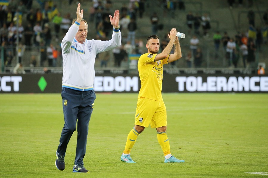 Borussia Mönchengladbach vs. Ukraine (2021/22)_55