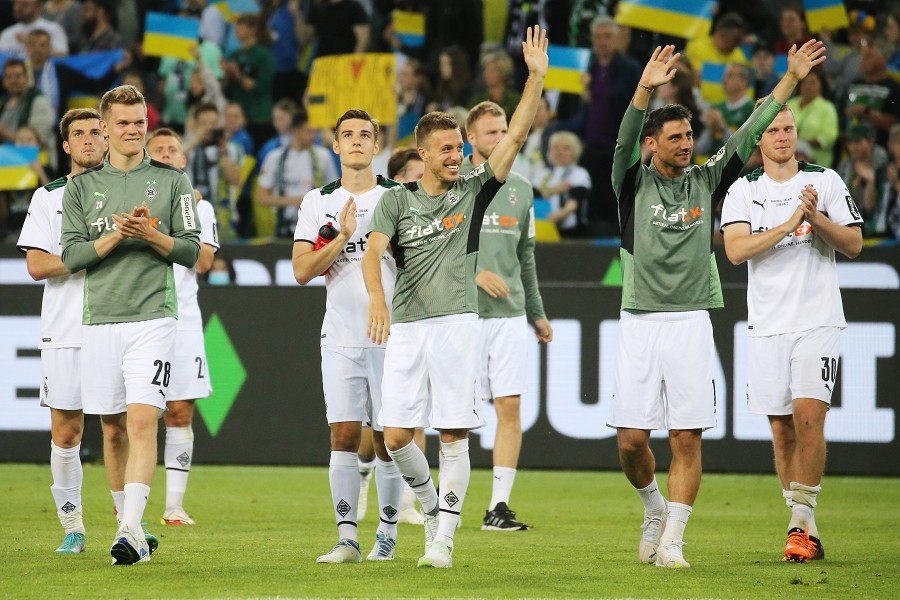 Borussia Mönchengladbach vs. Ukraine (2021/22)_58