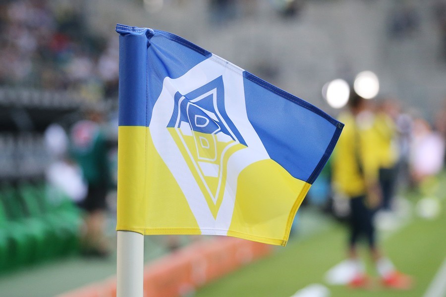 Borussia Mönchengladbach vs. Ukraine (2021/22)_6