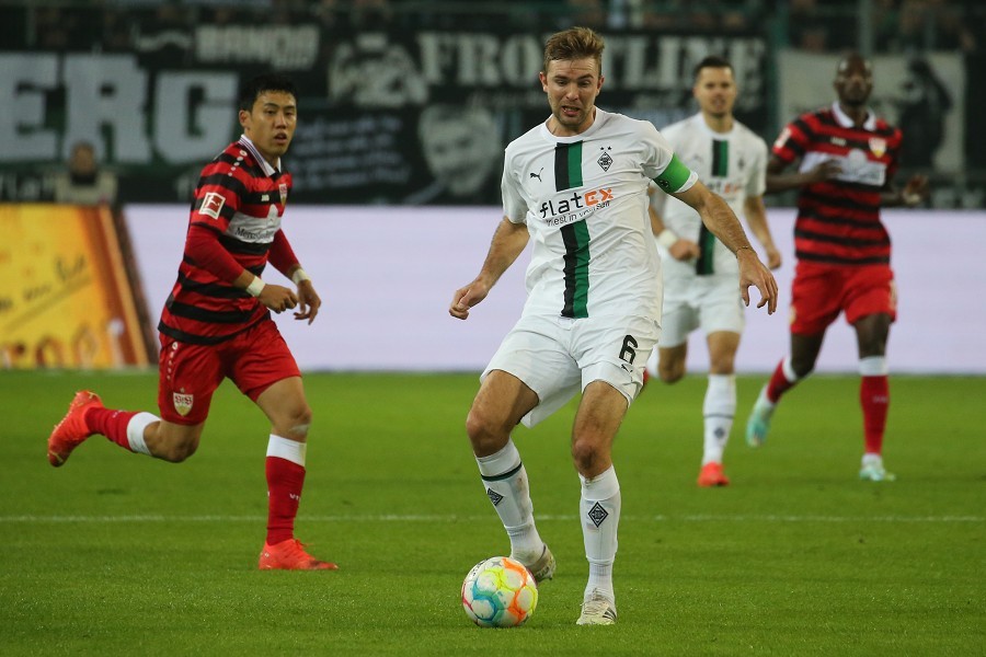 Borussia Mönchengladbach vs. VfB Stuttgart (2022/23)_12
