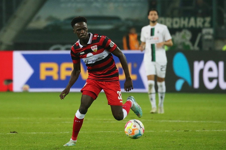 Borussia Mönchengladbach vs. VfB Stuttgart (2022/23)_21