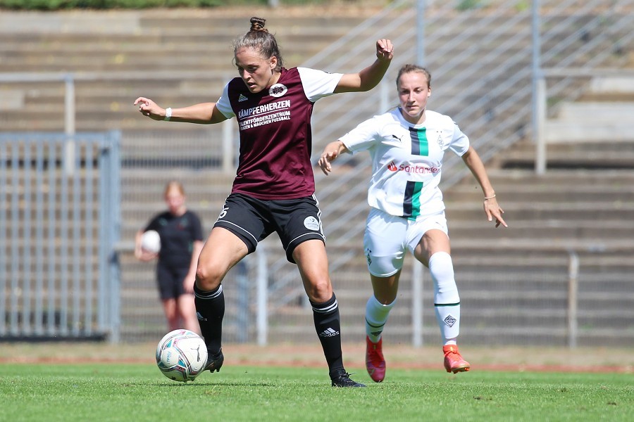 Borussia Mönchengladbach vs. VfR Warbeyen (2022/23)_27