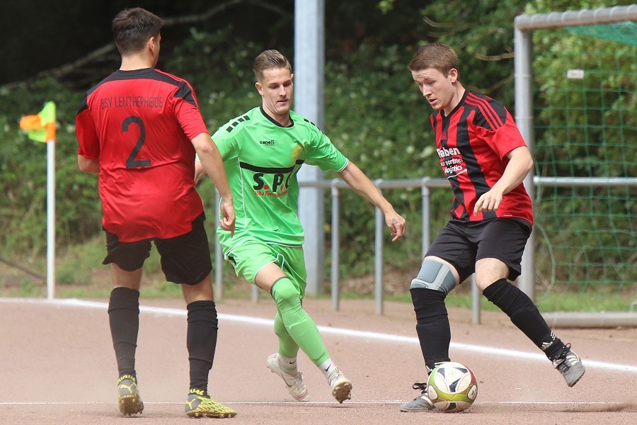 BSV Leutherheide vs. SV Straelen III (2020/21)_4