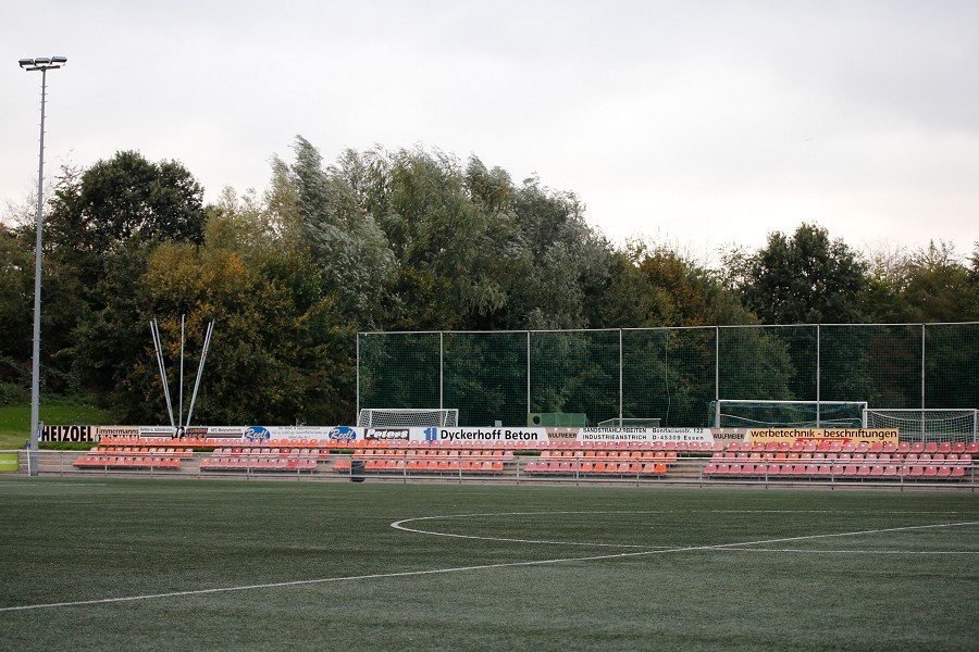 Christian-Rötzel-Kampfbahn (15.10.2020)_16