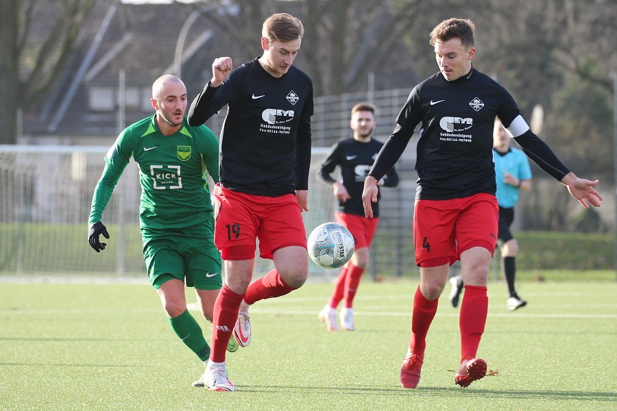 DJK/VfL Giesenkirchen vs. Teutonia St. Tönis (2021/22)_10