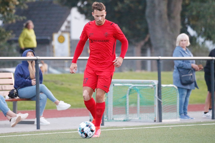 DJK/VfL Giesenkirchen vs. VfB Solingen (2021/22)_17