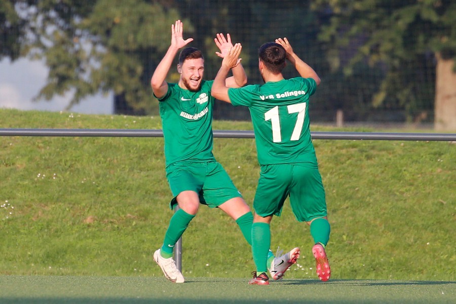 DJK/VfL Giesenkirchen vs. VfB Solingen (2021/22)_1