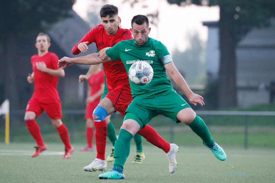 DJK/VfL Giesenkirchen vs. VfB Solingen (2021/22)_20