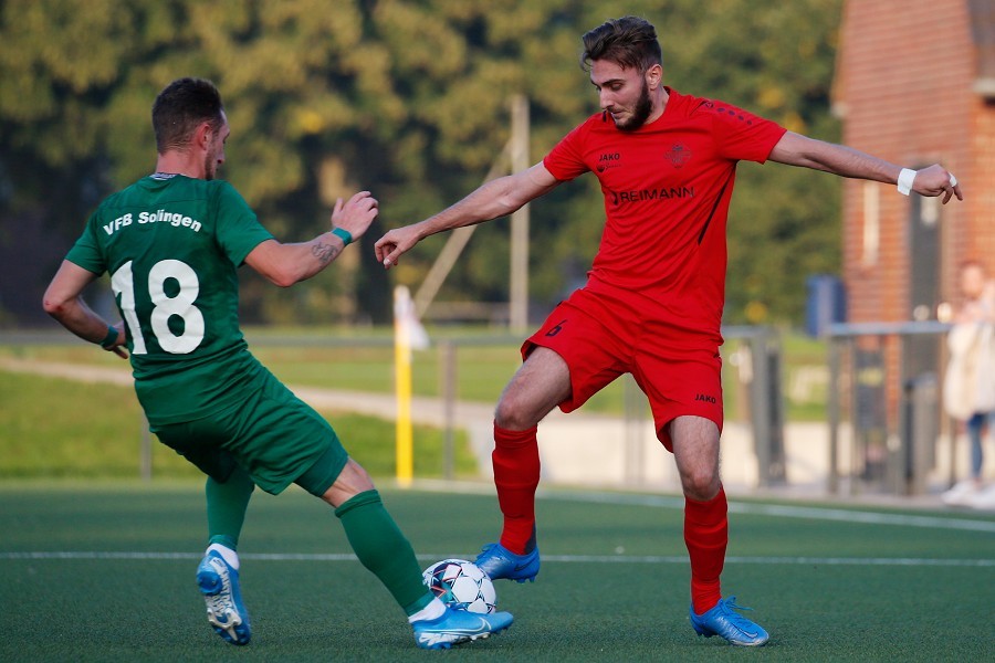 DJK/VfL Giesenkirchen vs. VfB Solingen (2021/22)_5