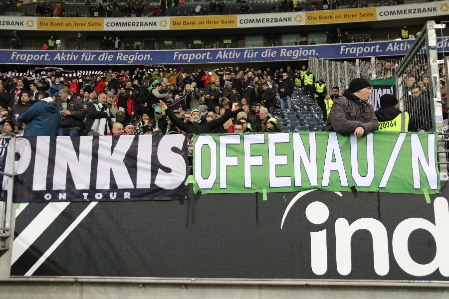 Eintracht Frankfurt- Borussia Mönchengladbach (2017/18)_15