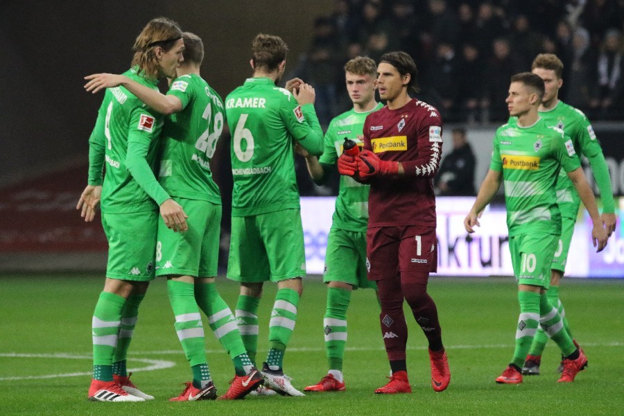 Eintracht Frankfurt- Borussia Mönchengladbach (2017/18)_22