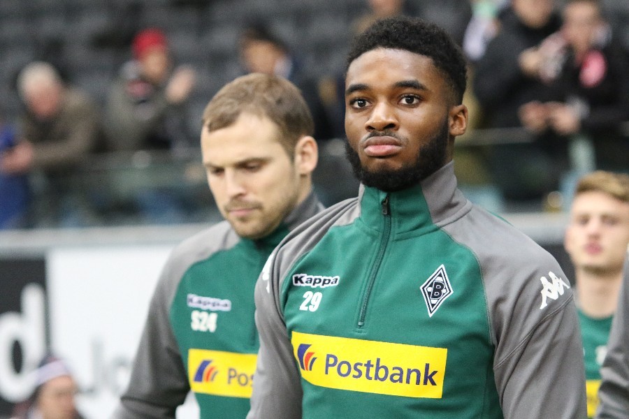 Eintracht Frankfurt- Borussia Mönchengladbach (2017/18)_2