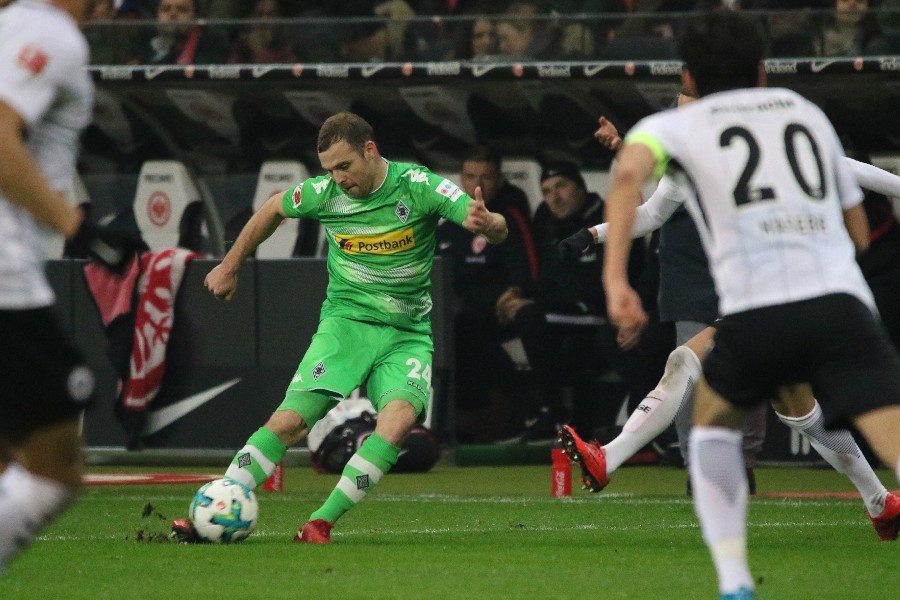 Eintracht Frankfurt- Borussia Mönchengladbach (2017/18)_5