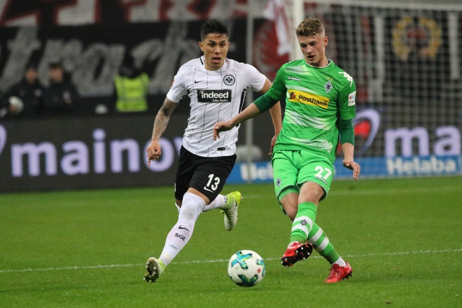 Eintracht Frankfurt- Borussia Mönchengladbach (2017/18)_7
