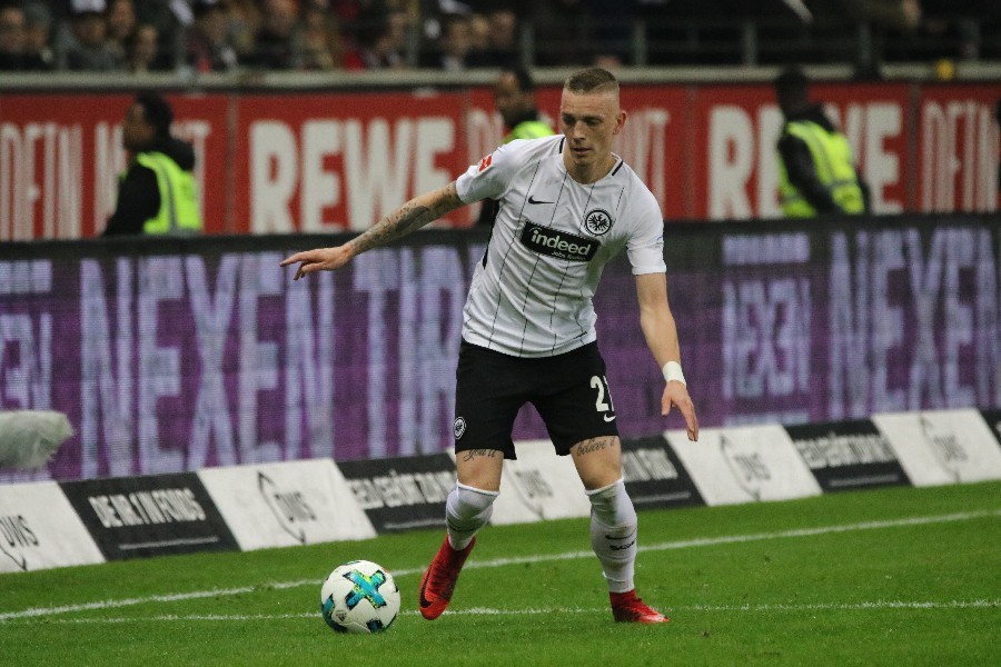 Eintracht Frankfurt- Borussia Mönchengladbach (2017/18)_9
