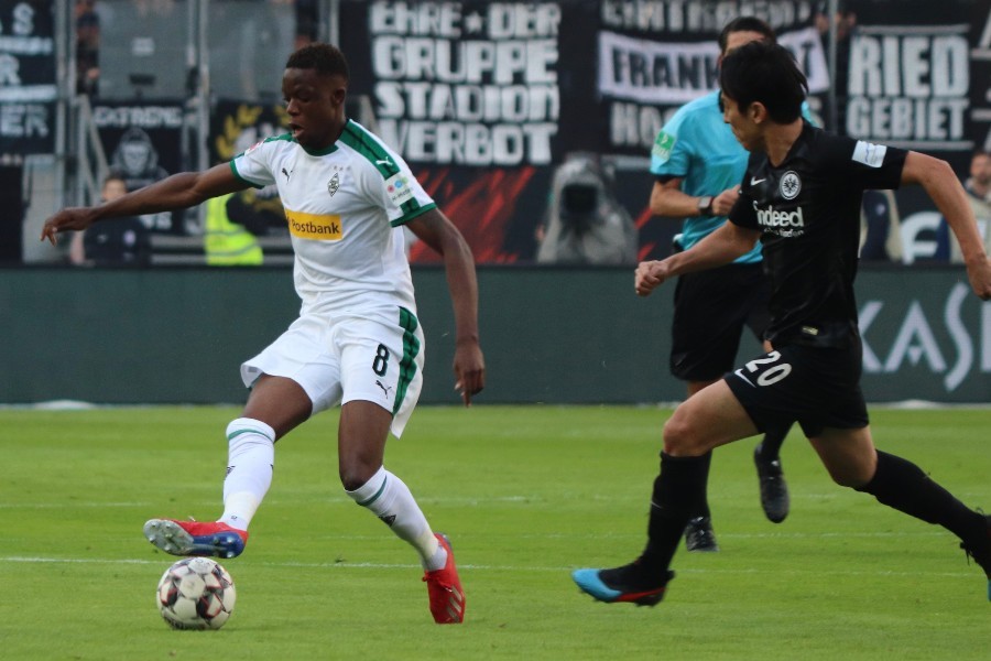 Eintracht Frankfurt- Borussia Mönchengladbach (2018/19)_17