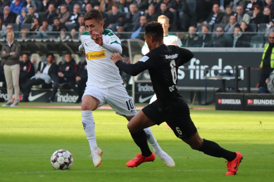 Eintracht Frankfurt- Borussia Mönchengladbach (2018/19)_19