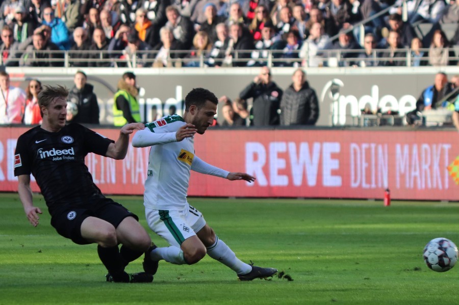 Eintracht Frankfurt- Borussia Mönchengladbach (2018/19)_27