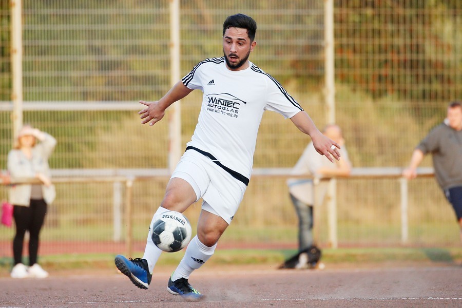 FC Eintracht Güdderath vs. DJK/VfL Giesenkirchen (2021/22)_14