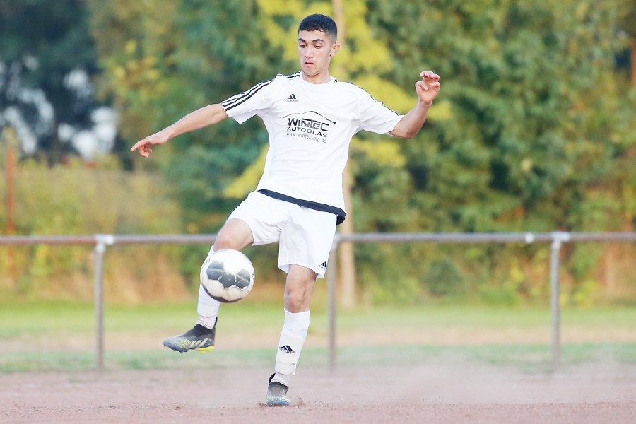 FC Eintracht Güdderath vs. DJK/VfL Giesenkirchen (2021/22)_26