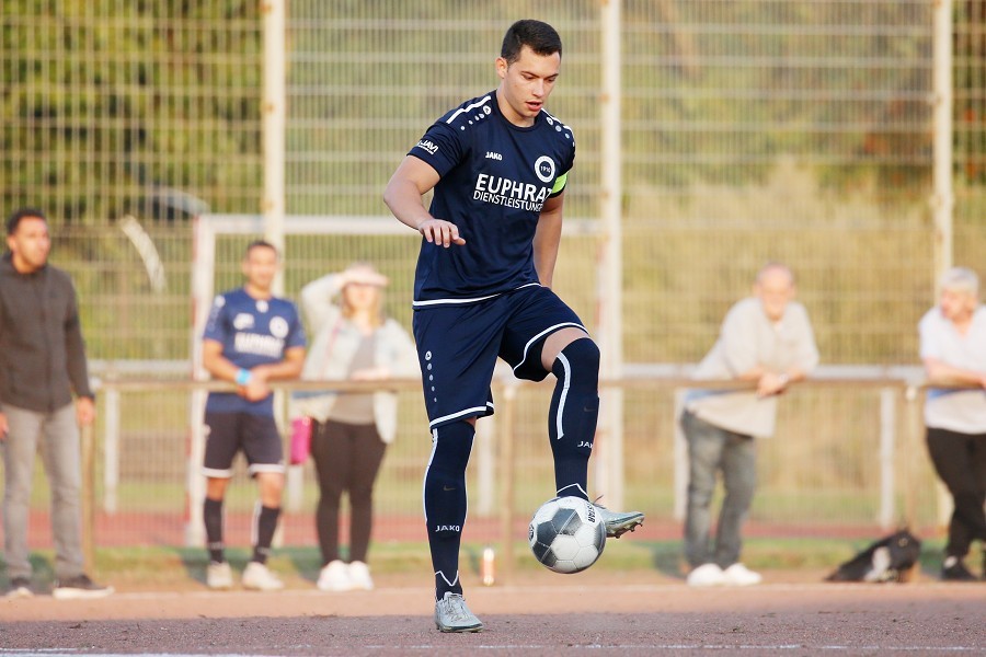 FC Eintracht Güdderath vs. DJK/VfL Giesenkirchen (2021/22)_6