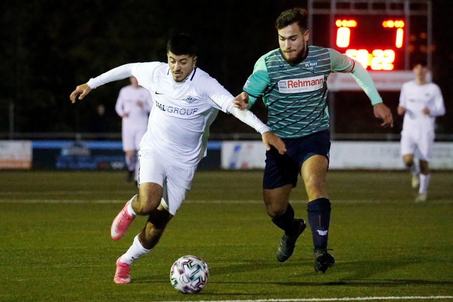 FC Kray vs. Sportfreunde Baumberg (2021/22)_19