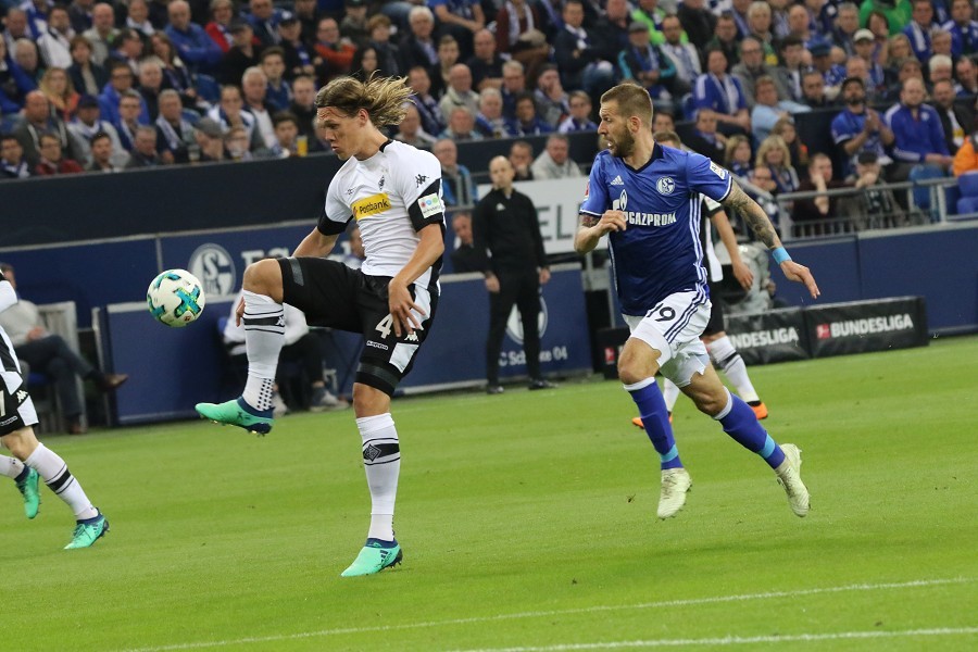 FC Schalke 04- Borussia Mönchengladbach (2017/18)_10