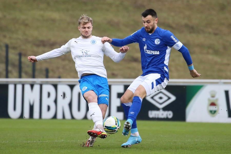 FC Schalke 04 U23 vs. SF Lotte (2021/22)_10