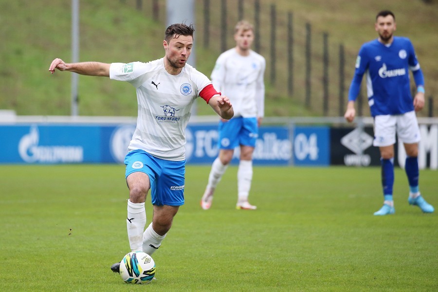 FC Schalke 04 U23 vs. SF Lotte (2021/22)_12