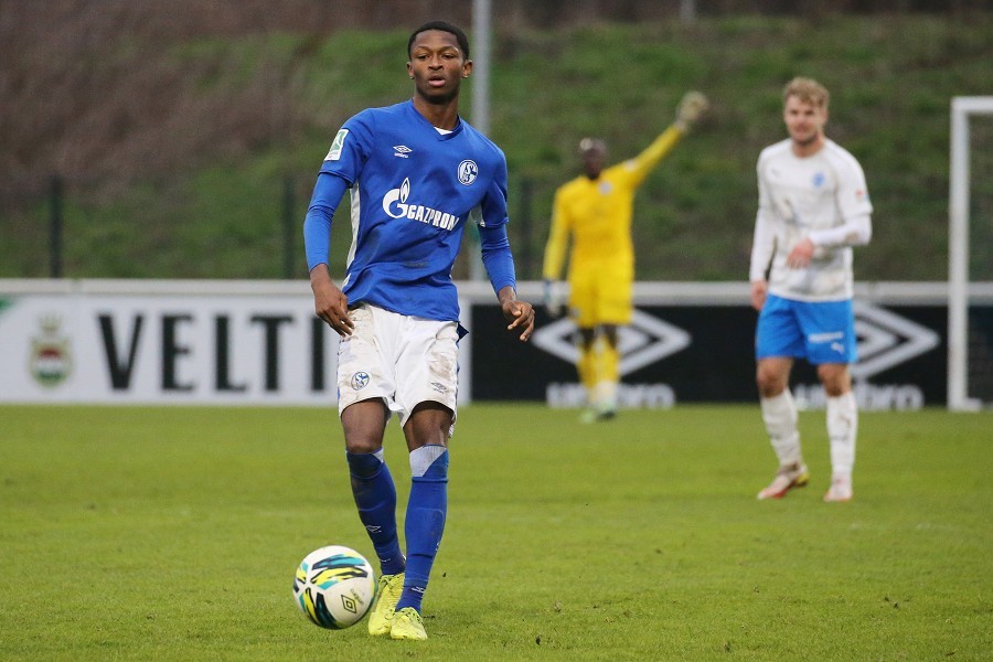 FC Schalke 04 U23 vs. SF Lotte (2021/22)_2