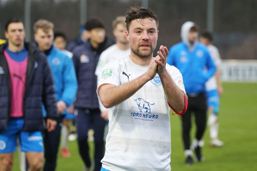 FC Schalke 04 U23 vs. SF Lotte (2021/22)_8