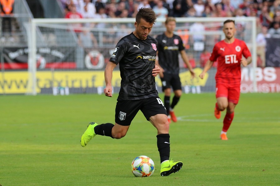 FC Viktoria Köln- Hallescher FC (2019/20)_23