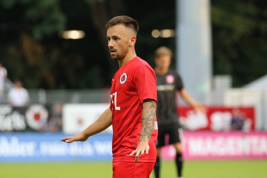 FC Viktoria Köln- Hallescher FC (2019/20)_24