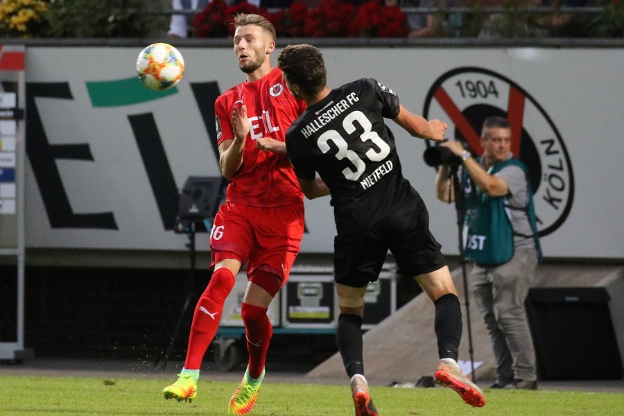 FC Viktoria Köln- Hallescher FC (2019/20)_32
