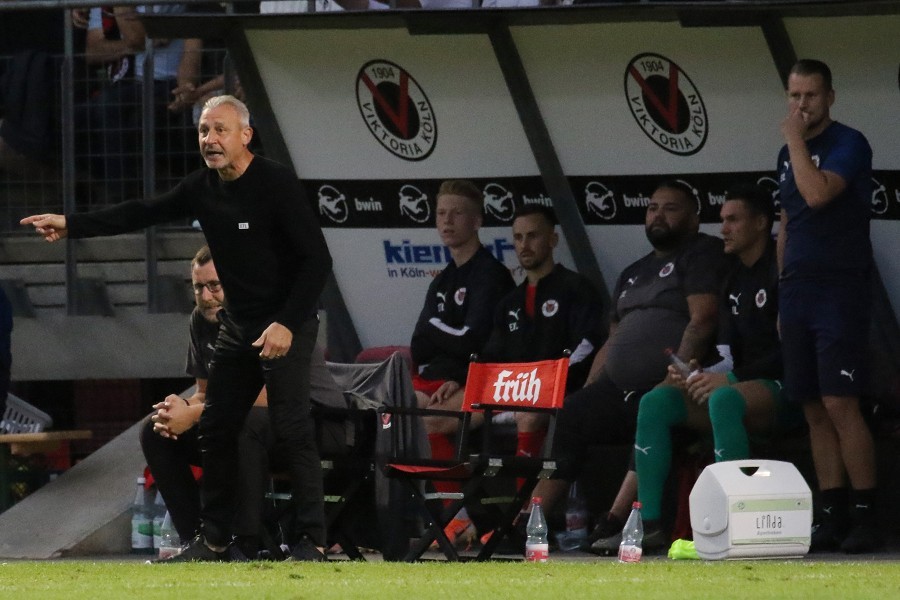 FC Viktoria Köln- Hallescher FC (2019/20)_36