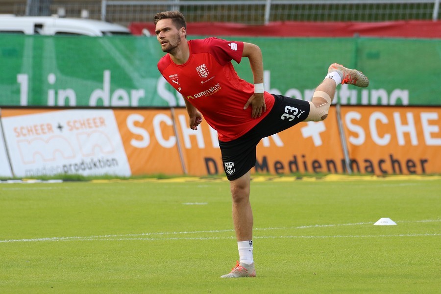 FC Viktoria Köln- Hallescher FC (2019/20)_5