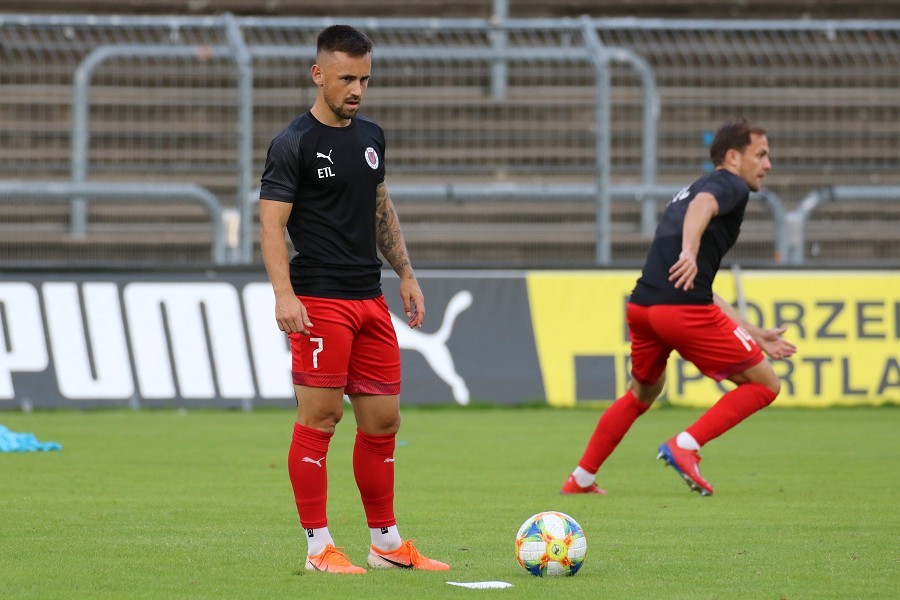 FC Viktoria Köln- Hallescher FC (2019/20)_8