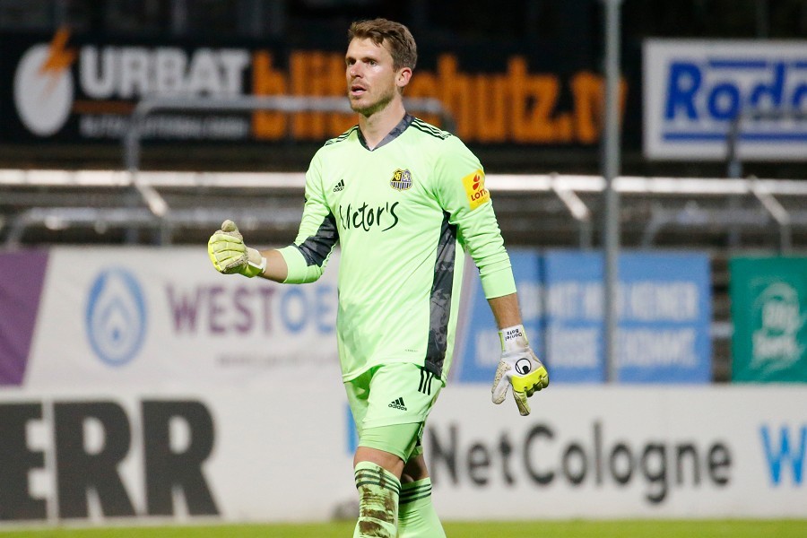 FC Viktoria Köln vs. 1. FC Saarbrücken (2020/21)_13
