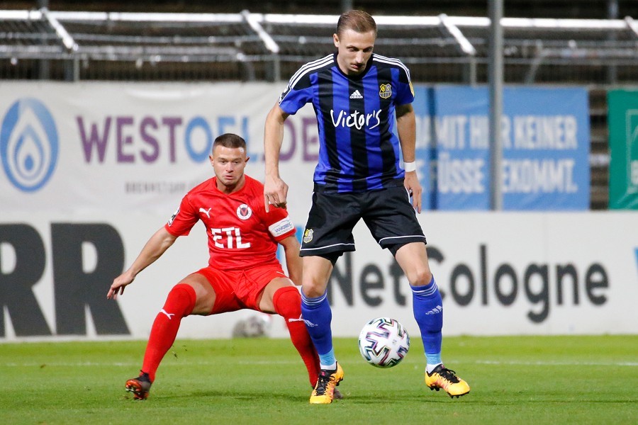 FC Viktoria Köln vs. 1. FC Saarbrücken (2020/21)_9