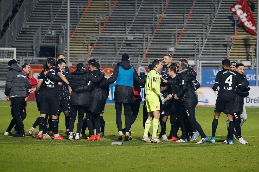 FC Viktoria Köln vs. Türkgücü München (2020/21)_41