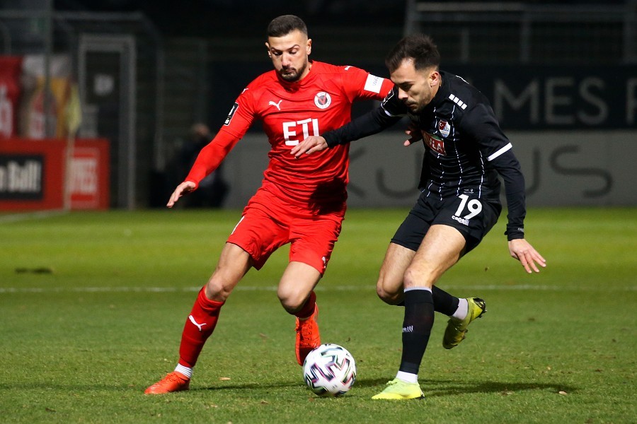 FC Viktoria Köln vs. Türkgücü München (2020/21)_5
