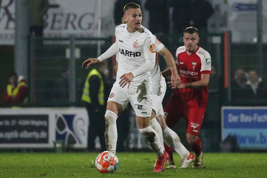 FC Wegberg-Beeck vs. RW Essen (2021/22)_13