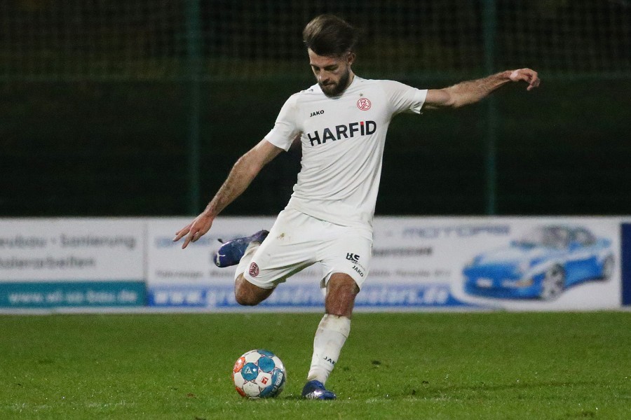 FC Wegberg-Beeck vs. RW Essen (2021/22)_14