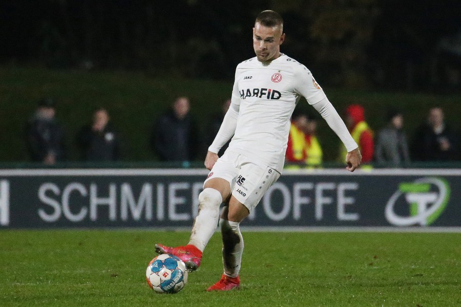 FC Wegberg-Beeck vs. RW Essen (2021/22)_16