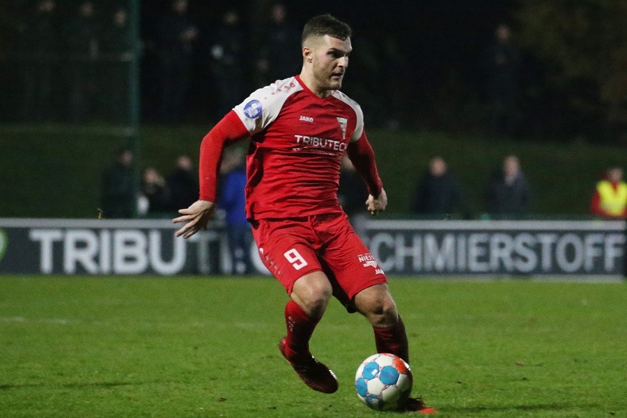 FC Wegberg-Beeck vs. RW Essen (2021/22)_26