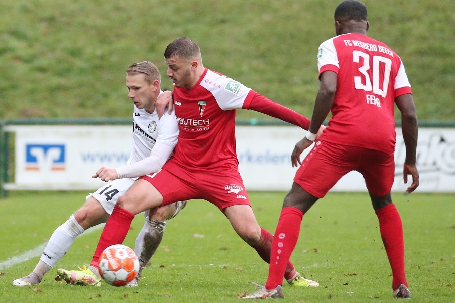 FC Wegberg-Beeck vs. Wuppertaler SV (2021/22)_27