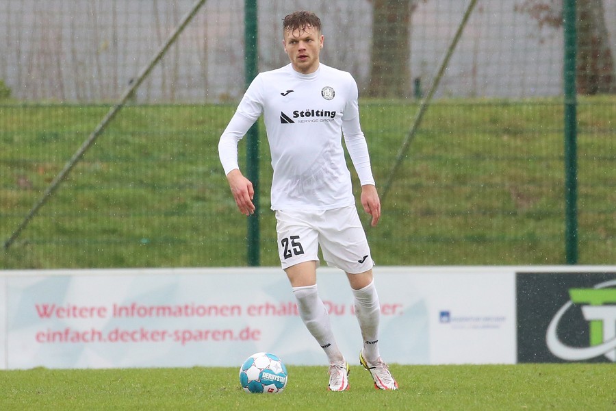 FC Wegberg-Beeck vs. Wuppertaler SV (2021/22)_2